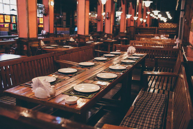 Peggy’s Bar & Grill